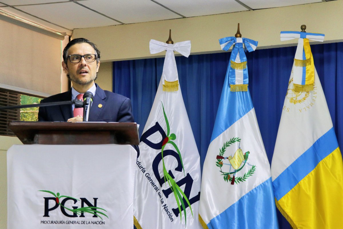 PGNguatemala's tweet photo. El objetivo fue fortalecer los conocimientos en materia jurídica, promoviendo el uso adecuado de conceptos en la negociación colectiva, siempre en respeto a la libertad sindical y dentro del marco de la legalidad.
#PGN #INEES #AbogacíaLaboral #NegociaciónColectiva https://t.co/bK9v82BFin