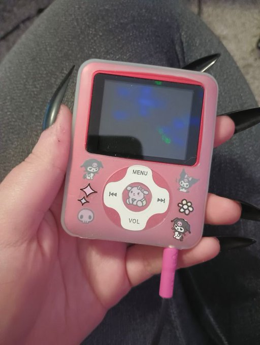 mini eletrônicos que valem o seu dinheiro na shopee ✨

a thread 🧶