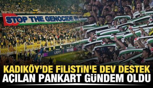 Fenerbahçe taraftarından Filistin'e destek...👏🏻👏🏻👏🏻
Helal olsun 
Siyonizm Terördür! #ZionismIsTerror