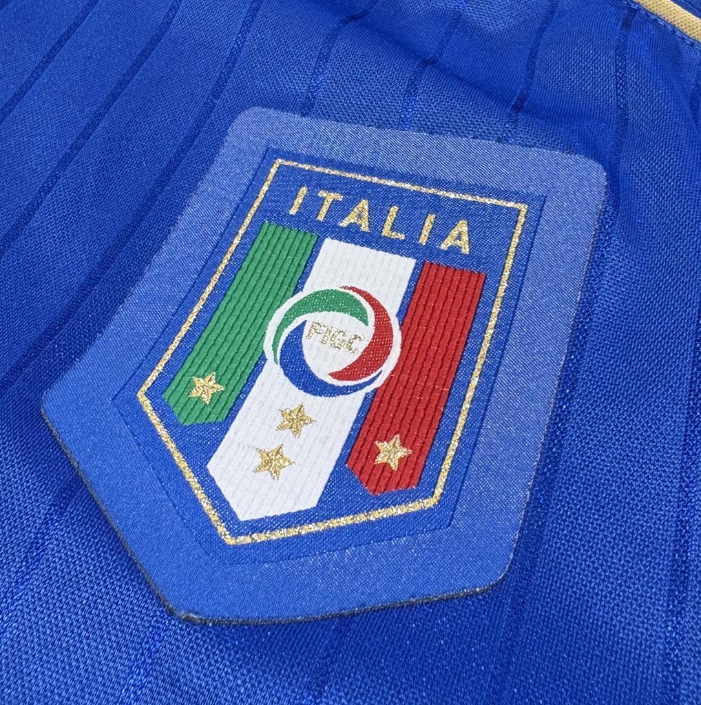 The_Kitsman's tweet image. 🚨👕 SHIRT SALE!!!

Listening some of my shirts that don’t fit me anymore, or just want to pass on. All in good condition, and hopefully you feel are fairly priced.

To enquire: Just DM me, or reply.
Offers: Asking, or reasonable offer + pp 📦

Thanks,

Josh 👌