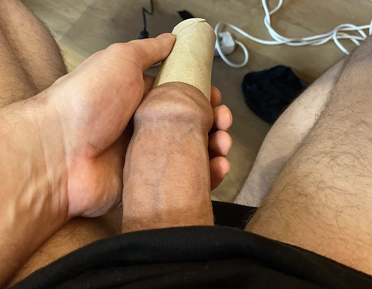 NaughtyhuskyAD tweet media