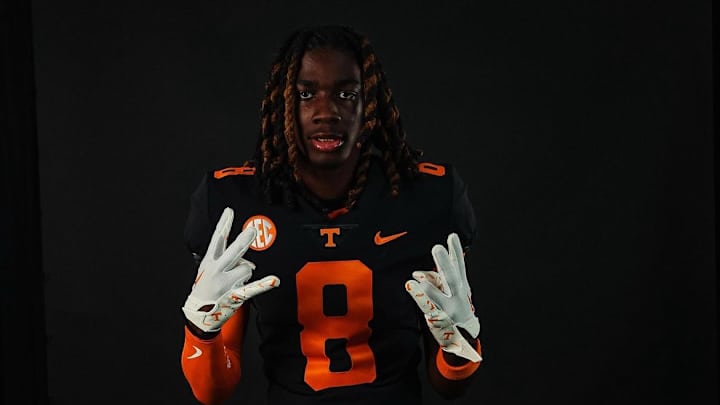 Tennessee football freshman DB named as a potential breakout player for 2025

si.com/college/tennes…