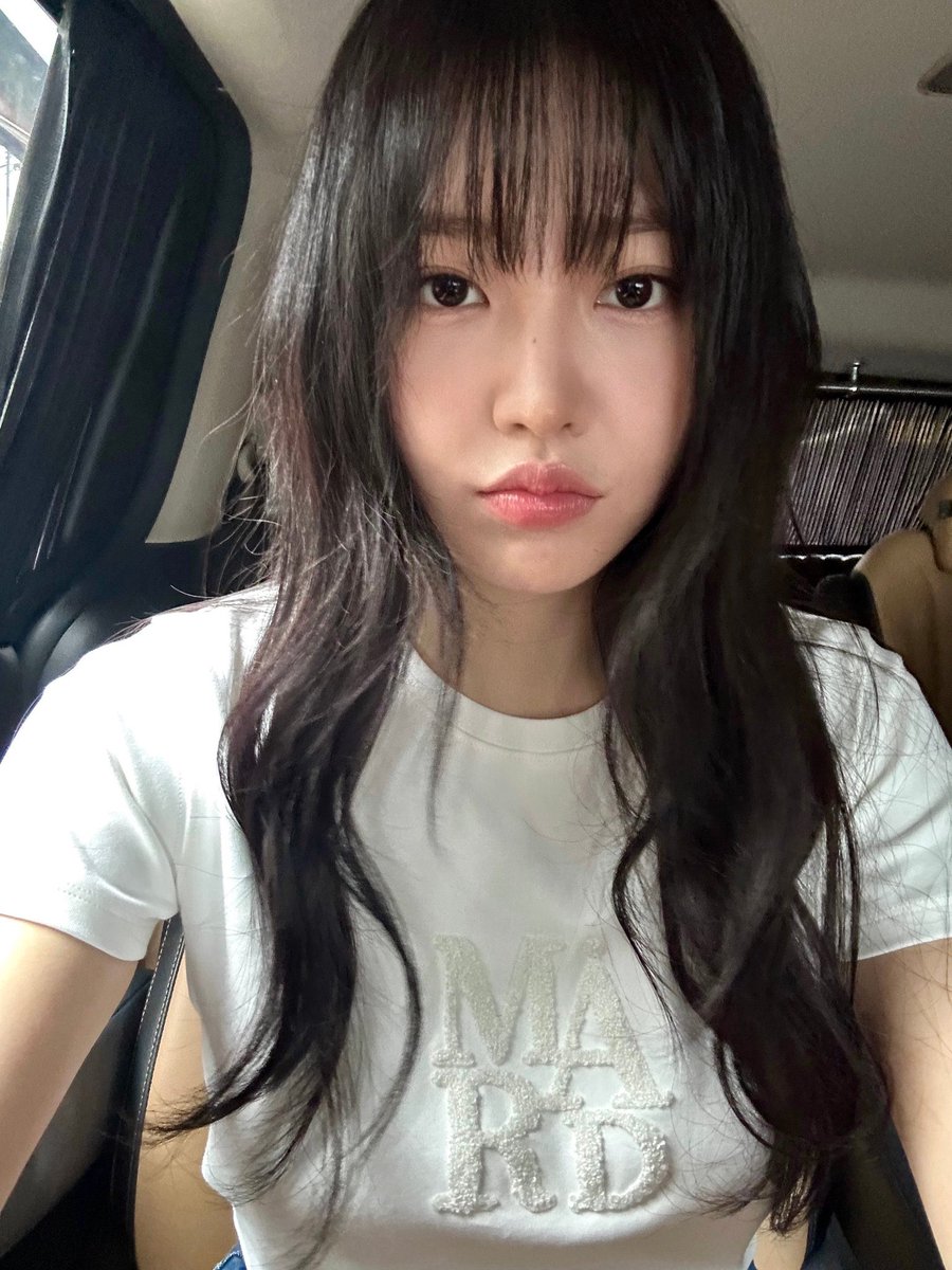cuteyeripics's tweet photo. https://t.co/dRLuYbrHFH