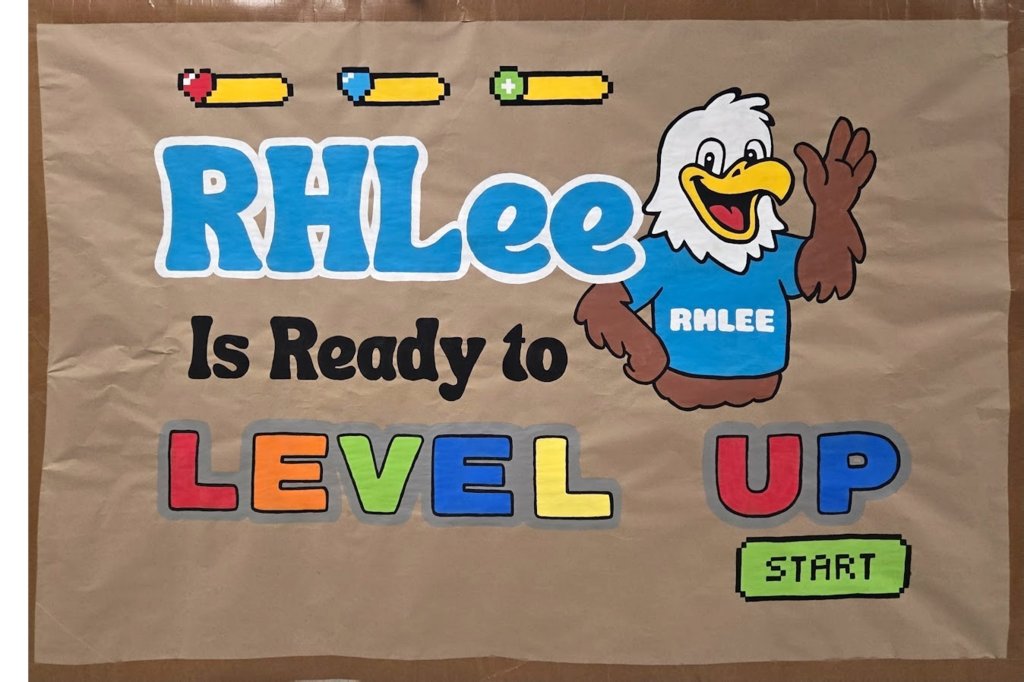 RHLeeESAACPS's tweet image. Hey Eagles, tomorrow is the big day!
New Student Orientation (new to RHLee): 3:00 PM, Sneak-a-Peek: 3:30 PM
Meet your teacher, find your classroom, and get a first look at your new school year.
We’re ready to LEVEL UP Learning with you! #RHLeeEagles #LevelUpLearning
