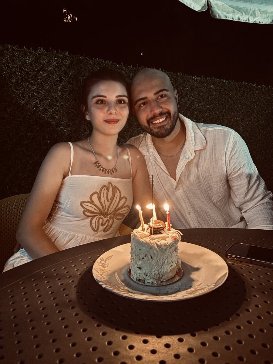demiraleyna0's tweet photo. 23’ https://t.co/ssvJhSdOxJ
