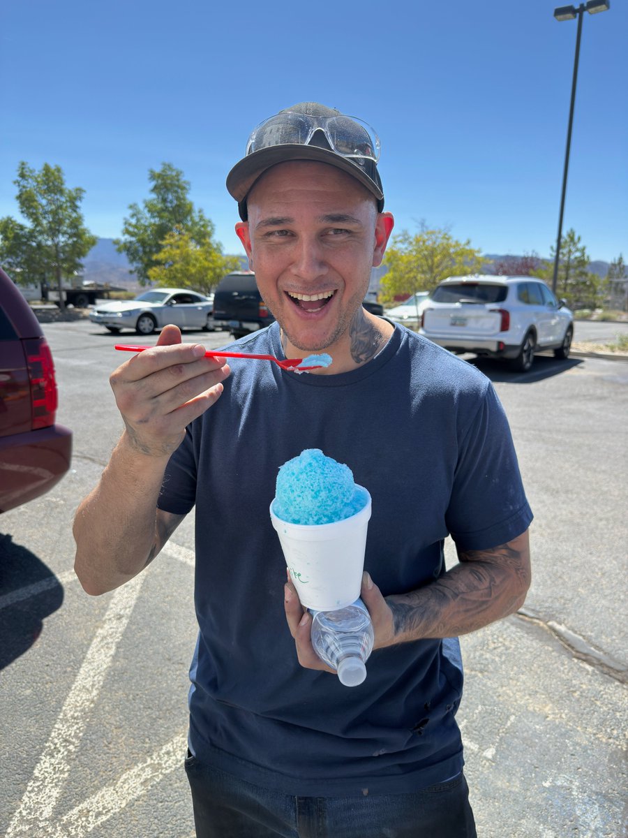 PPFAluminum's tweet photo. 🍧 Beating the heat with some sweet appreciation!

Our amazing team deserved a cool treat, so we brought in The Sno Flow Co for an epic employee appreciation day! Nothing says "thank you" like free snow cones on a hot day.

Our employees are the heart of everything we do at PPF https://t.co/Zhje7WRwNY