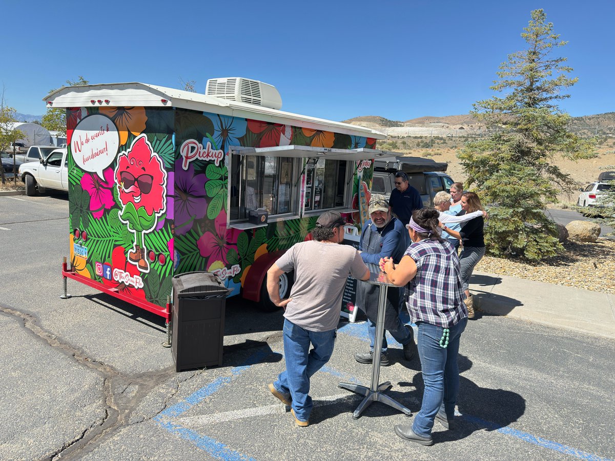 PPFAluminum's tweet photo. 🍧 Beating the heat with some sweet appreciation!

Our amazing team deserved a cool treat, so we brought in The Sno Flow Co for an epic employee appreciation day! Nothing says "thank you" like free snow cones on a hot day.

Our employees are the heart of everything we do at PPF https://t.co/Zhje7WRwNY