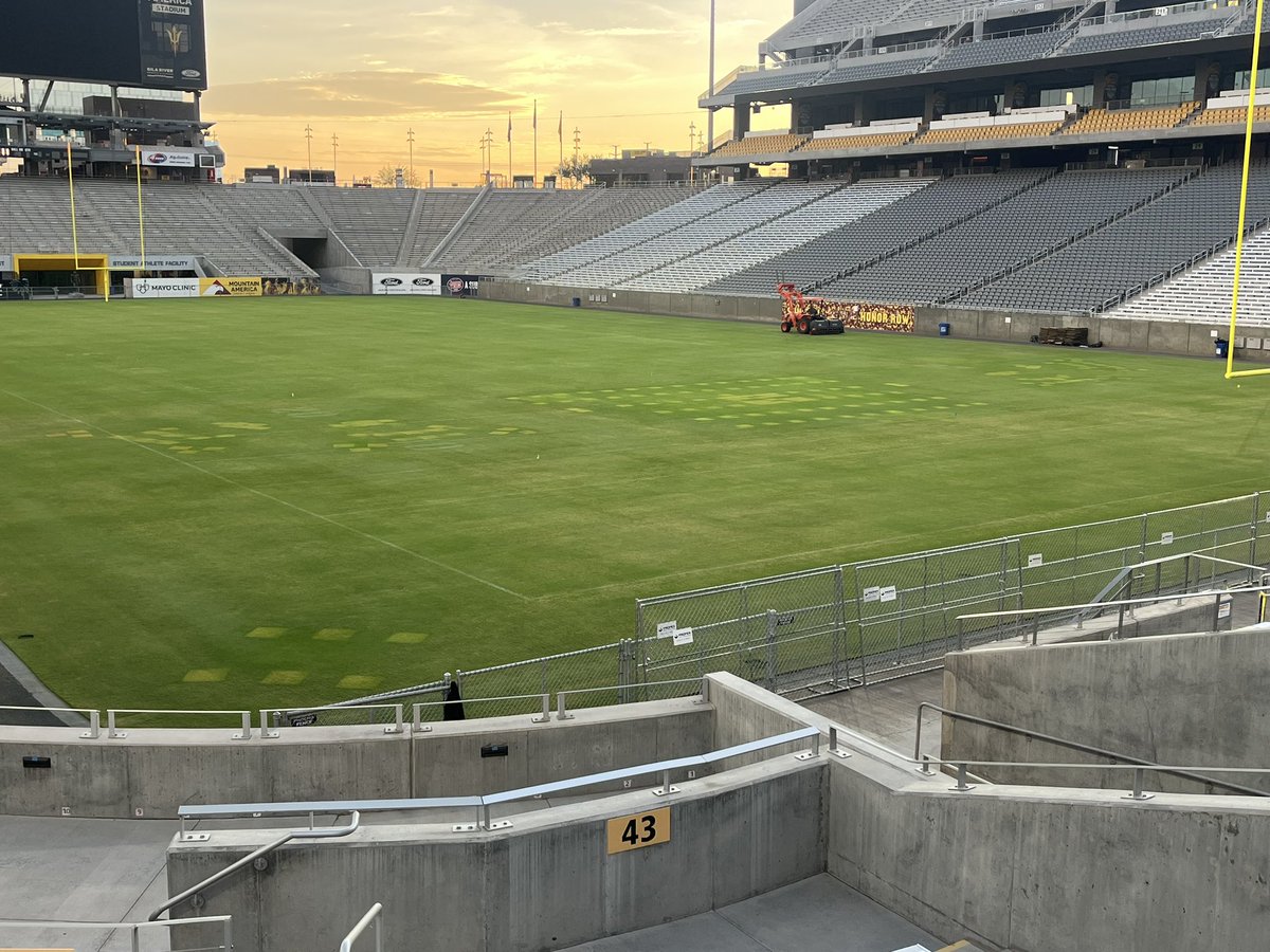 ASU Grounds Crew tweet media