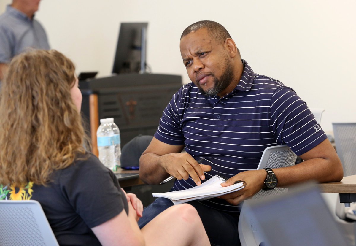 slucphsj's tweet image. Happy first day of classes! 

Good luck this year, Billikens!

#cphsj #publichealth #healthadmin #healthpolicy #firstday #firstdayofclass #gradschool