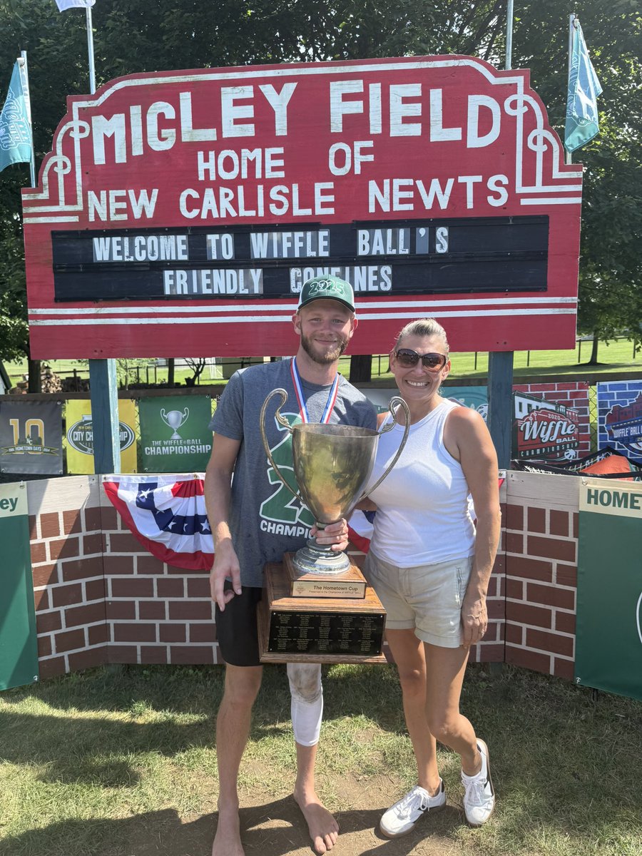 Spent all day building her a fence, but a HUGE HAPPY BIRTHDAY to the women we wear on our chests (whenever we have shirts on)🎉