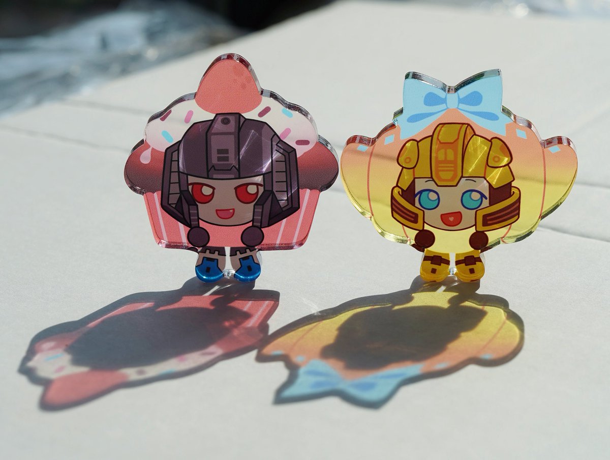 tiantiann7's tweet photo. Goods I made for Bumblebee https://t.co/NKSabz2Fa7