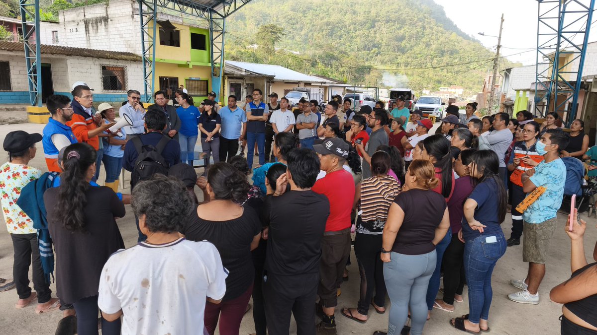 Gobernación del Azuay tweet media