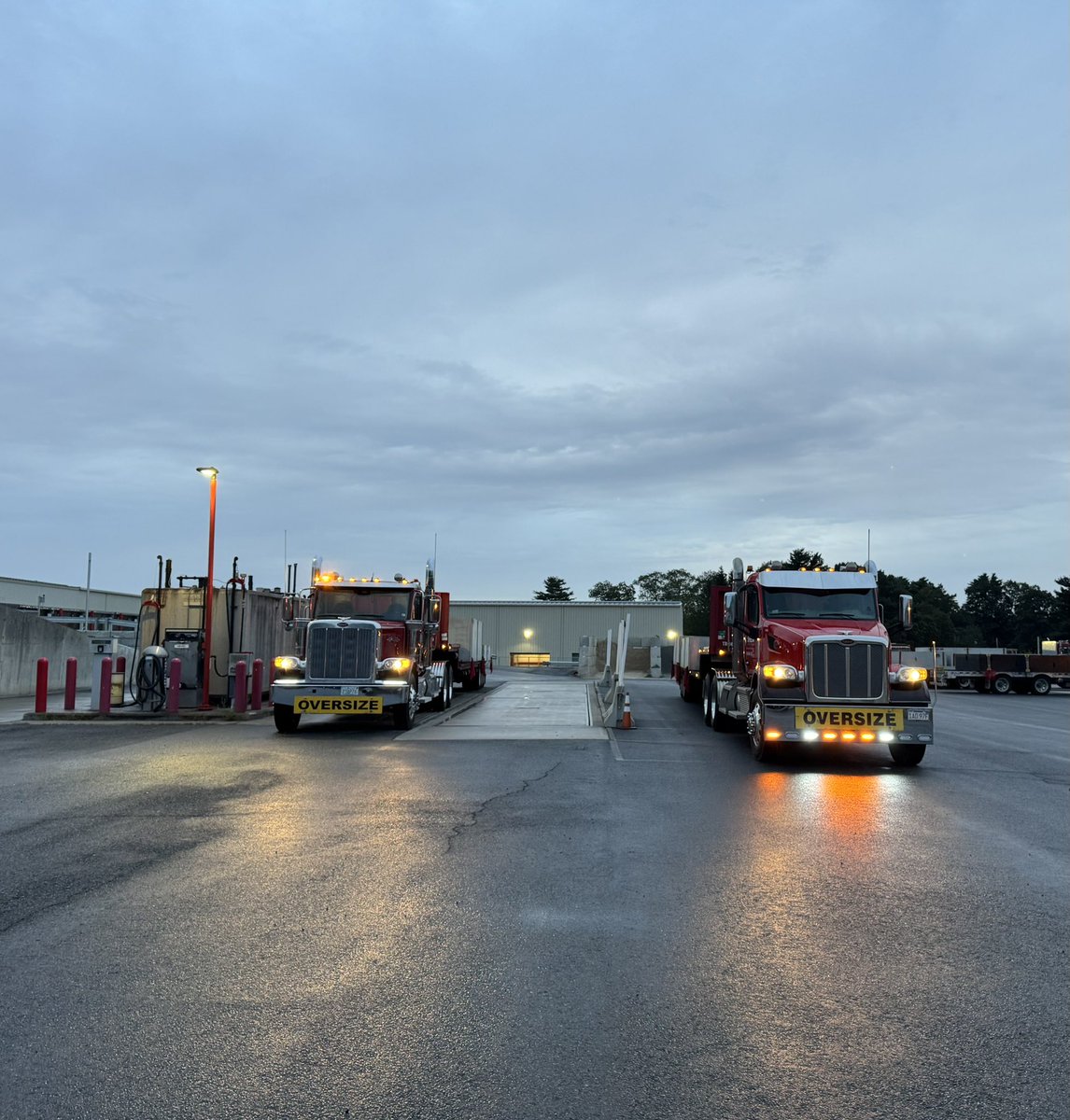 SheaConcrete's tweet photo. How was your “Wide Load Wednesday”? We got the very best out of ours 🇺🇸 … Teamwork makes the dream work #august2025 #precastconcrete #thesheaway #wideloadwednesday #peterbilt #qmccranes #scc #selfconsolidatingconcrete #safetyfirst #madeintheusa🇺🇸 #teamworkmakesthedreamwork https://t.co/650V99UQ5s