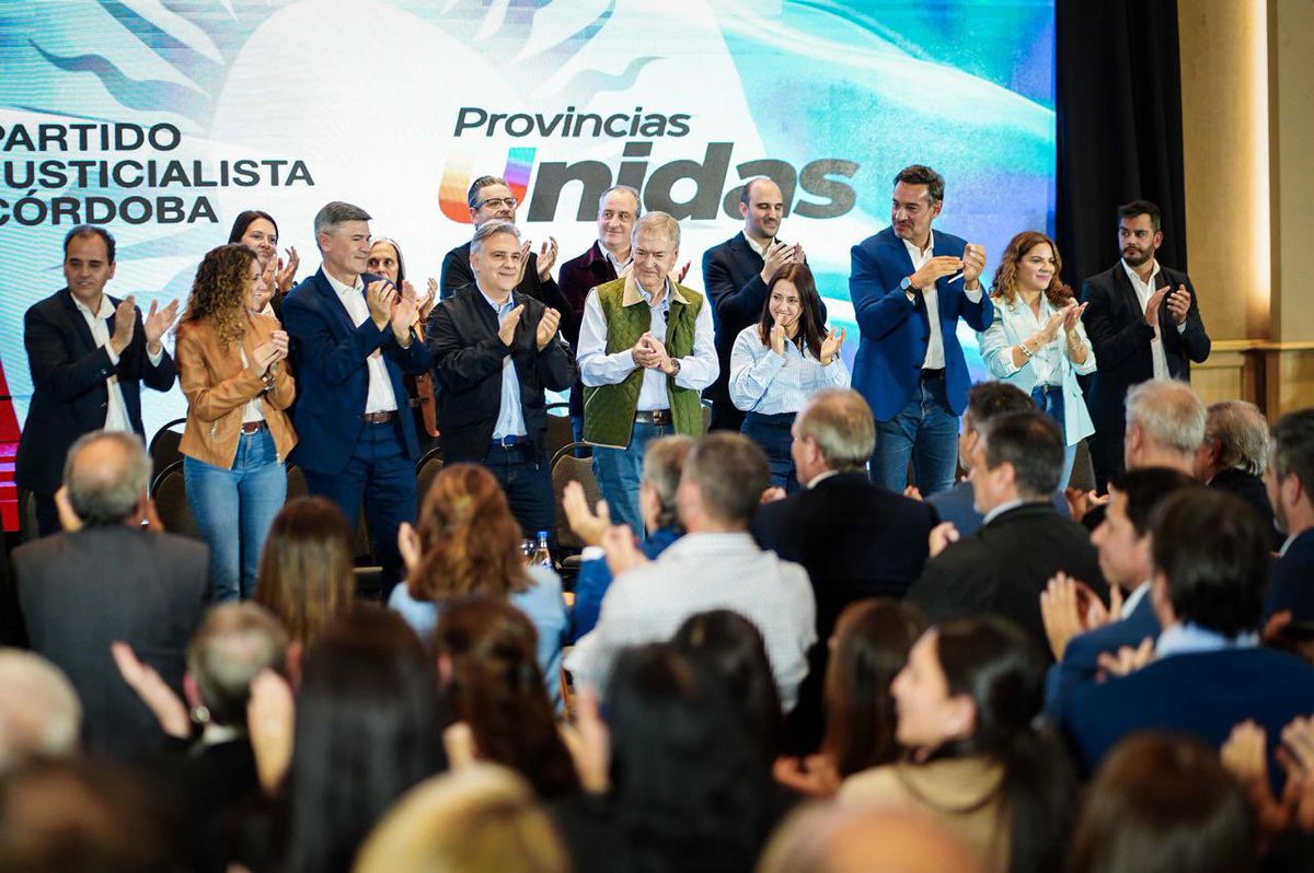FacuTorresLima's tweet photo. Provincias unidas con un equipo cordobés sólido y comprometido 💪

Compartimos un gran encuentro con cientos de dirigentes y más de 220 intendentes, intendentas, jefes y jefas comunales de toda Córdoba.

Junto a nuestro gobernador @MartinLlaryora, acompañamos la lista de diputados nacionales encabezada por el querido @JSchiaretti, con la convicción de que el progreso se construye entre todos, sin dejar a nadie afuera.

El PJ Córdoba está unido y en marcha, con la fuerza del trabajo y el compromiso de siempre.

#ProvinciasUnidas