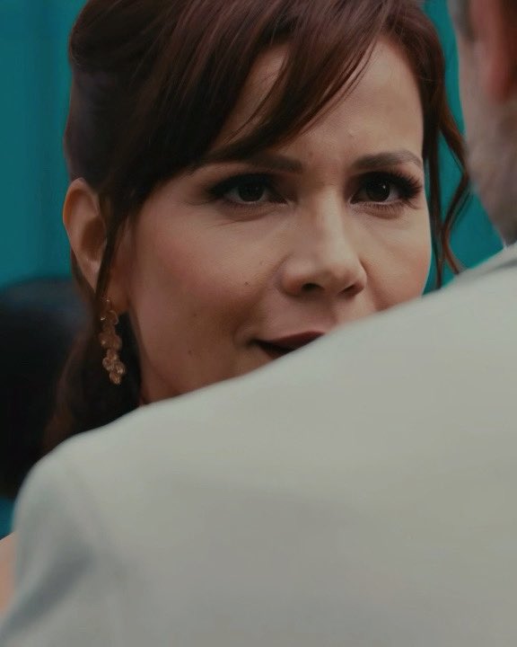 withmonisanchez's tweet photo. ¿Listos para el capítulo 3? 🔥

#EresMiBien https://t.co/8kuKDVaBPP