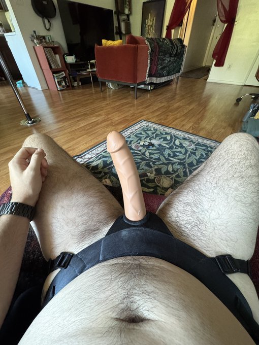 Watch Brex Boogie 🏳️‍⚧️'s leaked NSFW photo on TwXstars