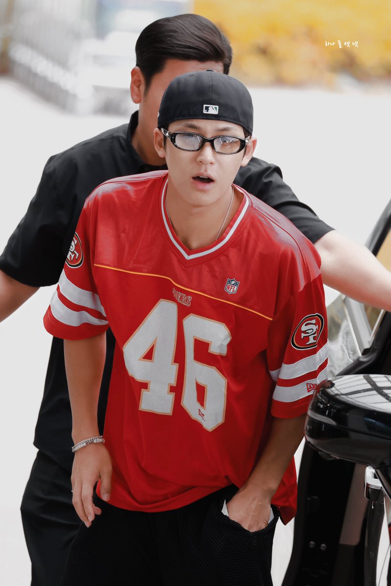 seventeen_1234_'s tweet photo. #세븐틴 #seventeen 
#민규 #MINGYU 
#김민규 #金珉奎 #ミンギュ

250821 출국 https://t.co/UZuVEVwbkd