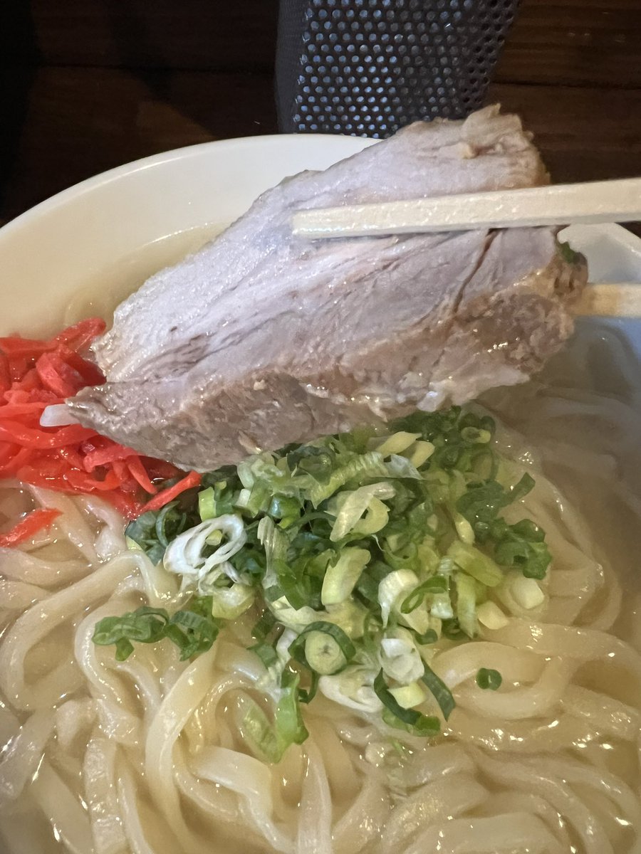 irisononiboshi's tweet photo. 沖縄そば始めました🍜是非ご賞味ください😄#沖縄そば#狭山市#入曽駅#濃厚煮干しそば https://t.co/1i3Q3StASN