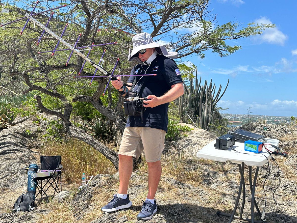 🇨🇼 𝗖𝗨𝗥𝗔Ç𝗔𝗢 𝗦𝗔𝗧 ²⁰²⁵
👉 🌐 FK52 #IOTA SA-099
▶️ August 20
▶️ 🛰️ ISS 18H10z
Logged : 
HJ2GTS <a href="/geinertriana/">HJ2GTS (Geiner Triana Sanjuan) ®️</a>
TI3ATS <a href="/OctavioAraya/">Octavio Araya (TI3ATS)</a>
HP2VX <a href="/Gregbadilla/">Gregory Badilla</a>
⚠️  LoTW : 𝗣𝗝𝟮/𝗘𝗔𝟰𝗡𝗙

 <a href="/GridMasterMap/">GridMasterMap</a> #AMSATRovers #DXpeditions #DX #SATPortable #HamPortable #CURACAO #LEODXCC