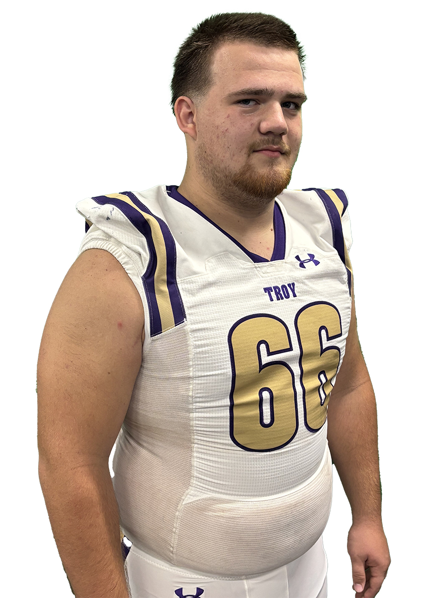 midmopigskin's tweet photo. Find where to pick up a copy of the Mid-Missouri Pigskin Preview https://t.co/fayF43Q7hX Top Juniors Day 4: Brody Berryman @TBHS_Football, Colt Threlkeld @ShelbyCoRIV, Gary Welch @BGBobcatFB https://t.co/PjrFGevfPH