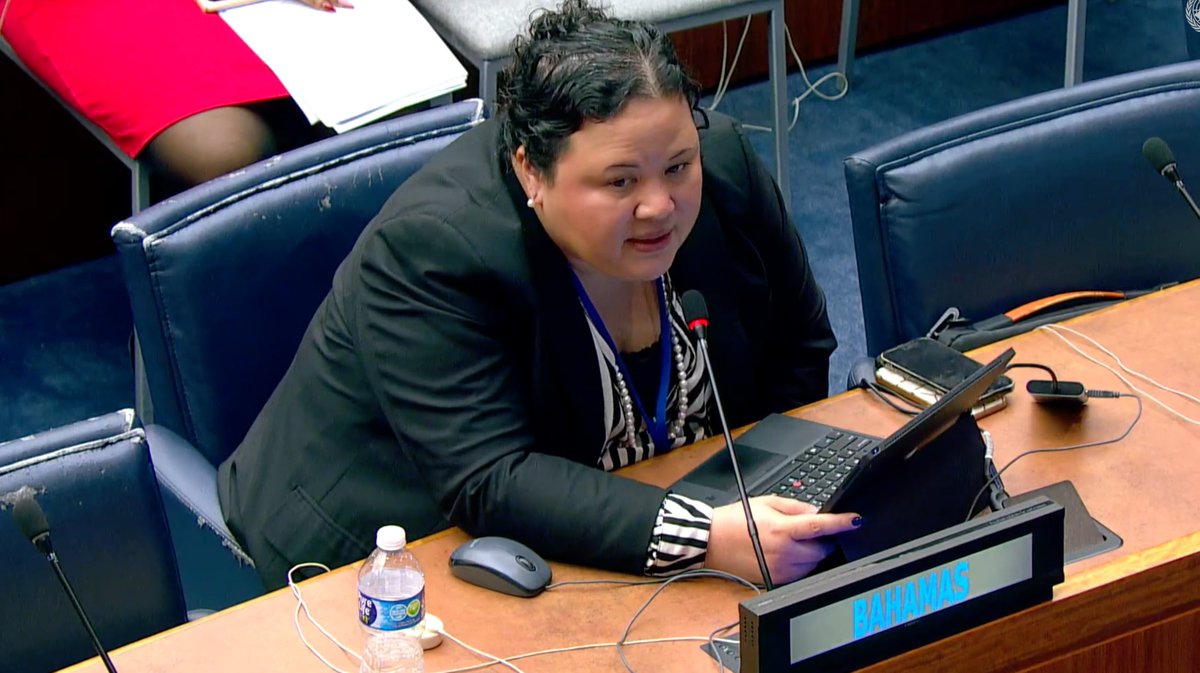 IISD_ENB's tweet photo. Delegates at #PrepCom2 for the #BBNJ Agreement focused on governance issues, such as arrangements to enhance cooperation with relevant bodies and provisions for Secretariatโincluding its seatโand technical aspects of the Clearing-House Mechanism
โก๏ธ https://t.co/8XBCMEqs17 https://t.co/bNFFbXJWPG