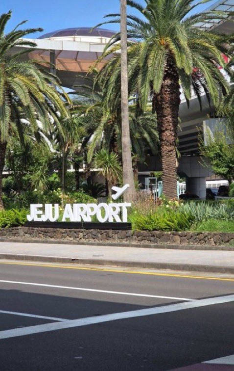 옹동(군필) tweet media