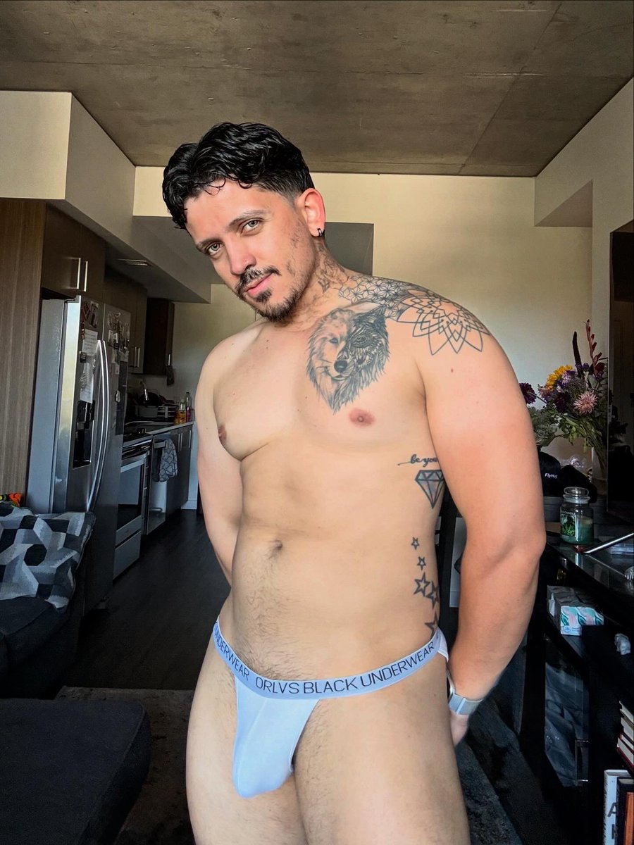 Hi, Can I get a greeting? 👀