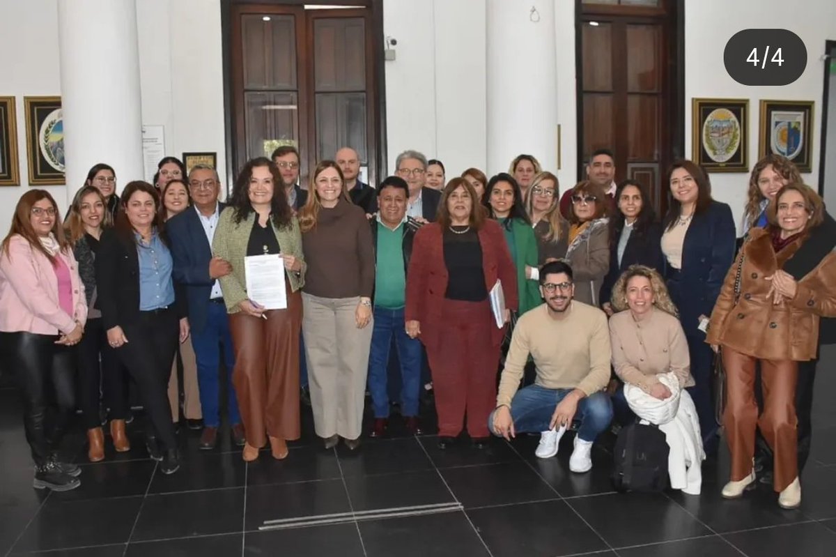 Mañana toma estado parlamentario el Proyecto para una nueva Ley Notarial para la Provincia de La Rioja. Gracias por la presencia al Colegio de Escribanos y al interés por actualizar la legislación que los regula y que ya tiene más de 30 años de vigencia.<a href="/LegislaturaLR/">Legislatura La Rioja</a> <a href="/BloqueNG/">BloqueNorteGrande</a>