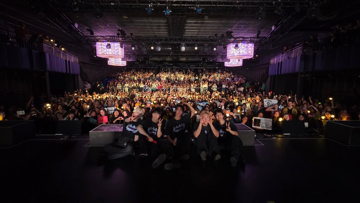 NFlyingofficial's tweet photo. [📸] 2025 N.Flying LIVE '&amp;CON4 : FULL CIRCLE’ in NEW YORK

뜨거웠던 뉴욕의 열기❤️
Good Job👍

#NFlying #엔플라잉 #엔콘 #FULL_CIRCLE https://t.co/EwSp2YyNij