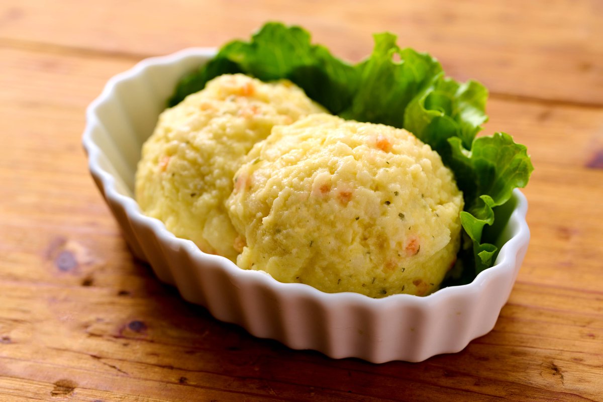 「じゃがりこ」がポテトサラダに❗️
初のチルド惣菜、発売決定

🥔9/16（火）ファミマで先行発売
oricon.co.jp/news/2402250/?…

#じゃがりこ