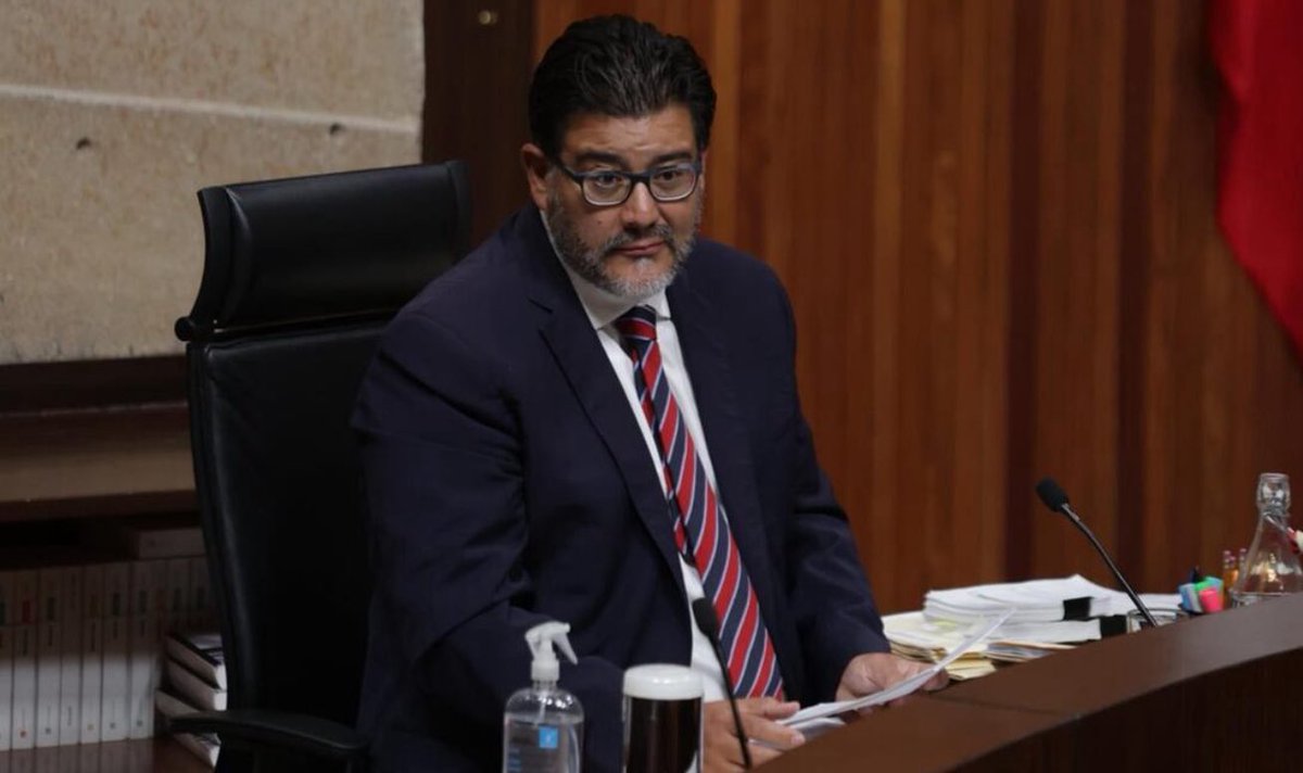 Hoy el <a href="/TEPJF_informa/">TEPJF</a> perdonó lo imperdonable: la operación sistemática de “acordeones” en la elección judicial. El proyecto de nulidad del magistrado <a href="/ReyesRdzM/">Reyes Rodríguez Mondragón</a> mostró que hubo una estrategia generalizada y determinante para inducir el voto y vulnerar la libertad ciudadana. Sin