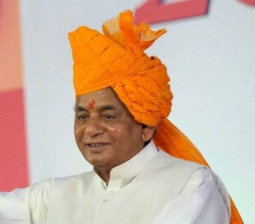 Bihari1431's tweet image. कल्याण सिंह , उत्तर प्रदेश के पूर्व मुख्यमंत्री जिन्होंने बाबरी विवाद पे कहा था की राम भक्तो पे गोली नहीं चलाऊंगा...

चाहे मुझे मुख्यमंत्री पद से इस्तीफा देना पड़े, और कल्याण बाबू ने राम भक्तो पे गोली चलने नहीं दिया था.,

कल्याण सिंह अमर रहे 🙏

#KalyanSingh