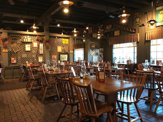 bennyjohnson's tweet photo. Cracker Barrel, this is just sad. https://t.co/auwFDLNTaG