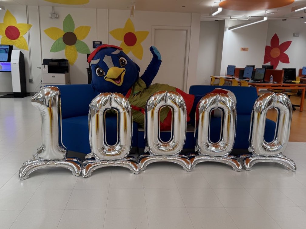 elpasolibrary's tweet photo. We recently hit 10,000 followers on Instagram! 🥳🙌
We couldn’t do it without you, El Paso! Here’s to 10,000 more! ❤️📚 #IAmElPaso #ElPasoPublicLibrary #ReadingInThe915 https://t.co/fN2GlNn2PX
