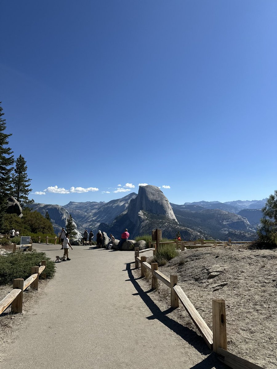 playsam_'s tweet photo. yosemitè https://t.co/1PBl2AMzQJ