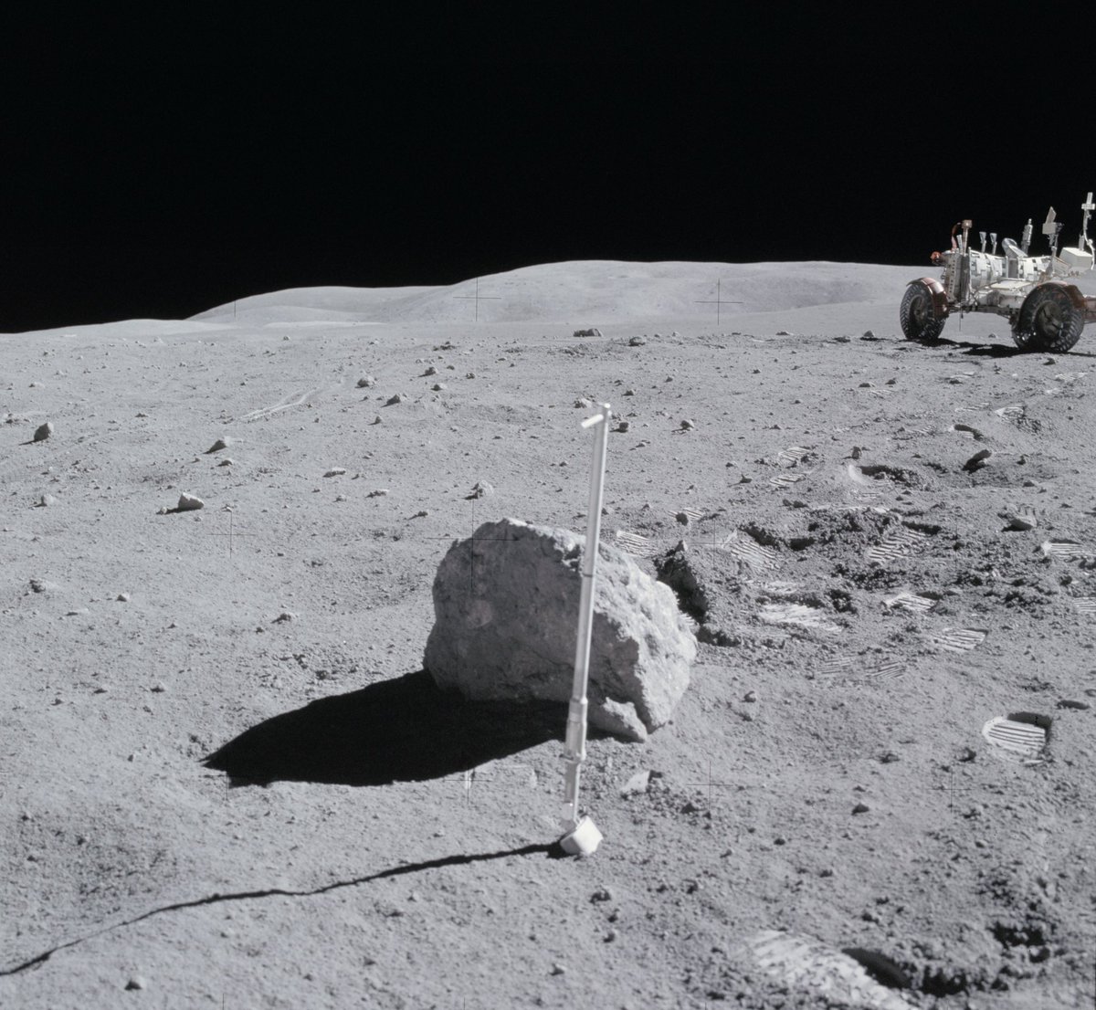Moonpans's tweet image. Apollo 16 ‘The Great Sneak’

In order to collect a pristine sample of lunar material, unaffected by the LM, Rover or the Astronauts, the Apollo 16 crew were tasked with ‘sneaking’ up on a boulder and sampling material from its far side.

This photo shows the Rover and astronauts…