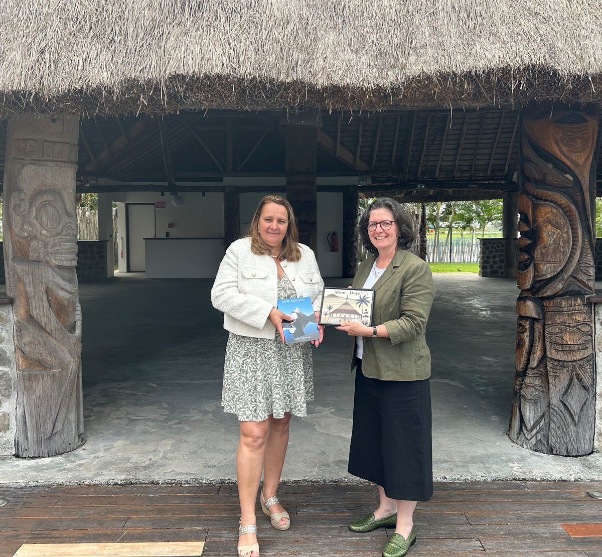 Rencontre avec Elizabeth Rivière, maire du Mont Dore. Présentation de la commune du Mont Dore et des actions de la mairie étaient au programme des discussions.