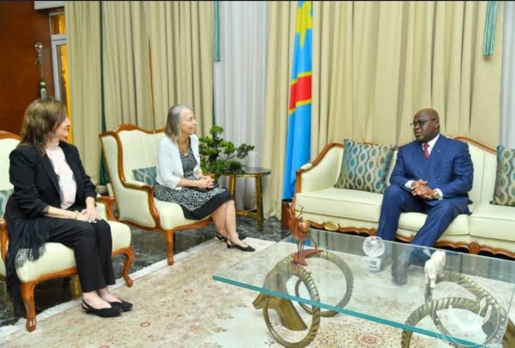Dynamique Jacquemain Shabani-official (@dynamiquedjs) on Twitter photo Deal minier en gestation entre la RDC-USA: l'Ambassadrice Lucy Tamlyn évoque des étapes franchies et rassure que c'est sur le bon chemin.
Un pari gagné pour Kinshasa ✌️
🇨🇩🤝🇺🇸
<a href="/Presidence_RDC/">Présidence RDC 🇨🇩</a> <a href="/PrimatureRDC/">Primature de la République Démocratique du Congo</a> <a href="/RDC_Minafet/">RDC • Affaires Etrangères 🇨🇩</a> <a href="/USEmbKinshasa/">U.S. Embassy Kinshasa</a> Deal minier en gestation entre la RDC-USA: l'Ambassadrice Lucy Tamlyn évoque des étapes franchies et rassure que c'est sur le bon chemin.
Un pari gagné pour Kinshasa ✌️
🇨🇩🤝🇺🇸
<a href="/Presidence_RDC/">Présidence RDC 🇨🇩</a> <a href="/PrimatureRDC/">Primature de la République Démocratique du Congo</a> <a href="/RDC_Minafet/">RDC • Affaires Etrangères 🇨🇩</a> <a href="/USEmbKinshasa/">U.S. Embassy Kinshasa</a>