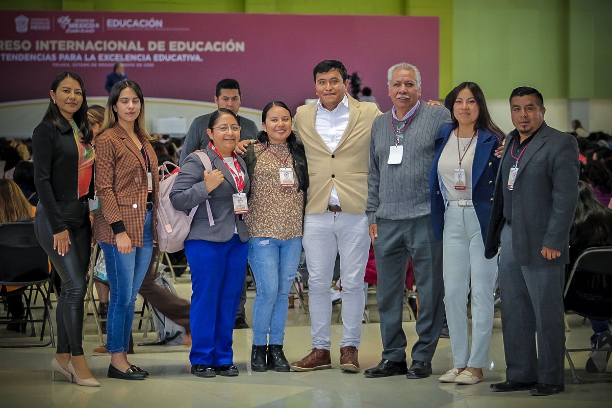 🌎 Fue un honor contar con la presencia de Carlos Skliar en el Congreso Internacional de Educación del Estado de México.

Su Conferencia Magistral “Pedagogía de la vulnerabilidad: repensar la educación desde la diversidad” nos inspiró a mirar la educación con nuevos ojos.