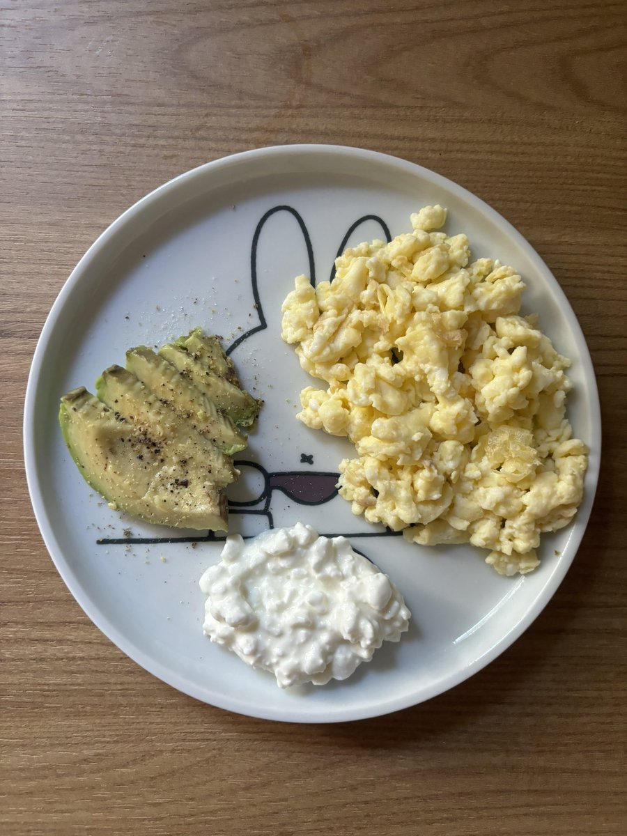 fluttershydiet's tweet image. Minhas refeições qnd eu tava na honeymoon (seguindo vegetarianismo) 😐 quero voltar a ser assim