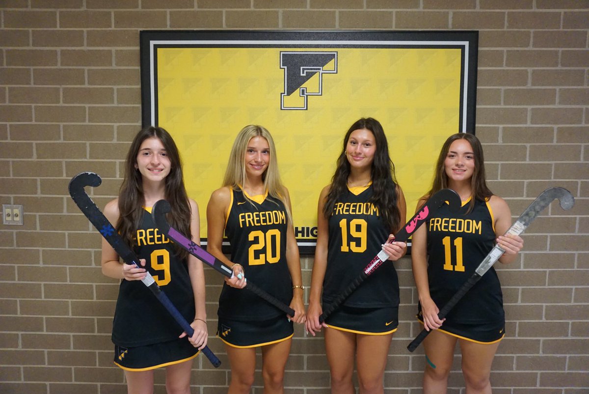 Freshmen ⏭️ Seniors! Our class by class pictures!