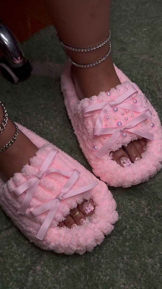 realbbymula's tweet image. Ouuuuuuu these look so comfy 😍😍😍😍😍😩