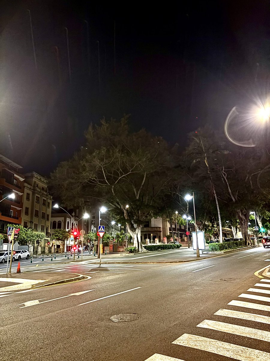 Feliz noche de miércoles 🌙🌙🌙

<a href="/EmocionesCan/">Emociones Canarias</a> <a href="/wandwoo/">Desde mi corazon</a> <a href="/elpaiscanario/">EL PAÍS CANARIO</a> <a href="/yconsumocanario/">Yo Consumo Canario 🇮🇨 🌴</a> <a href="/TeneriFeliz/">TeneriFeliz ☀️⛱️ ❤️</a> <a href="/VisitaVen/">Ven de Visita a Tenerife</a> <a href="/Urbanaga1/">Urbanaga</a> <a href="/CONTUNDENTEE/">Francisco Guerra Sandoval. 🏴󠁧󠁢󠁳󠁣󠁴󠁿</a> <a href="/AmorTenerife/">Amor Tenerife</a> <a href="/de1969/">maría lapas</a>