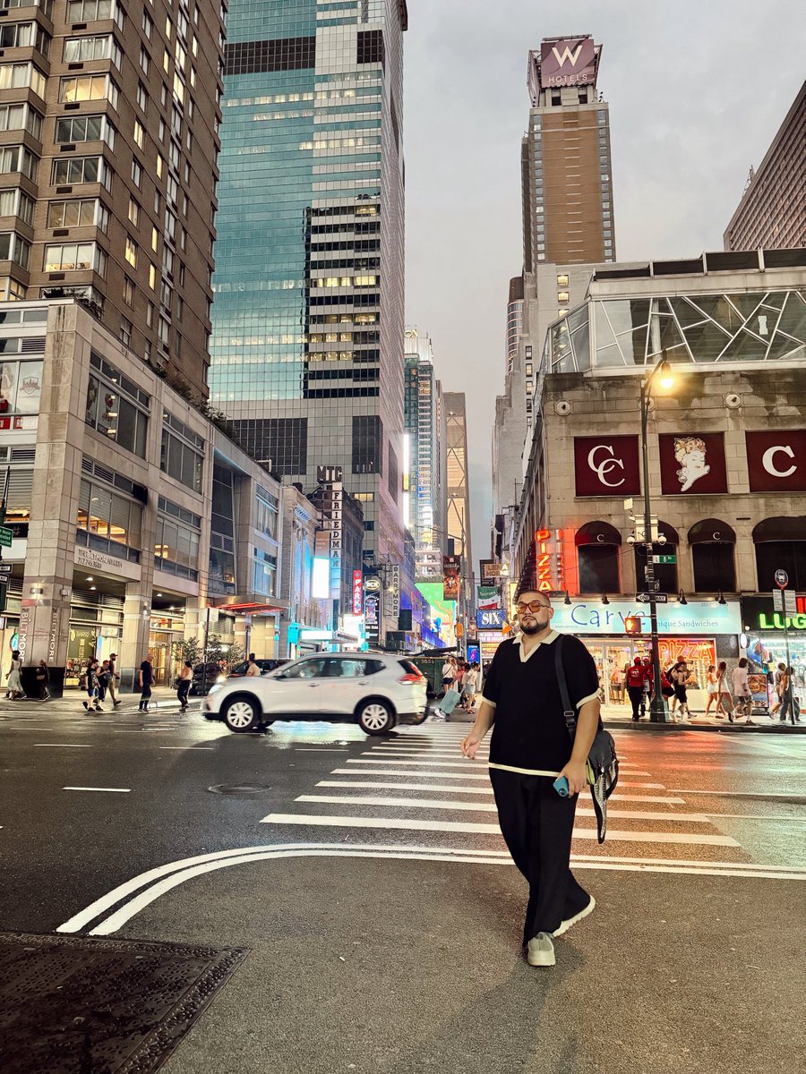 bigz__daniel's tweet photo. 🌃 https://t.co/IbisOeQdac