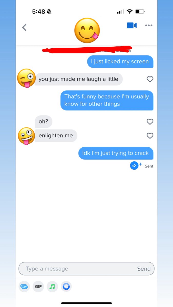 Bernie “Stiff Hips” Sanders tweet media