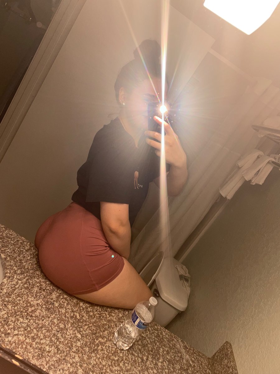 Are these still appreciated?

#WAGONFREAKS 
#wagonwednesday
#BootyWorkout