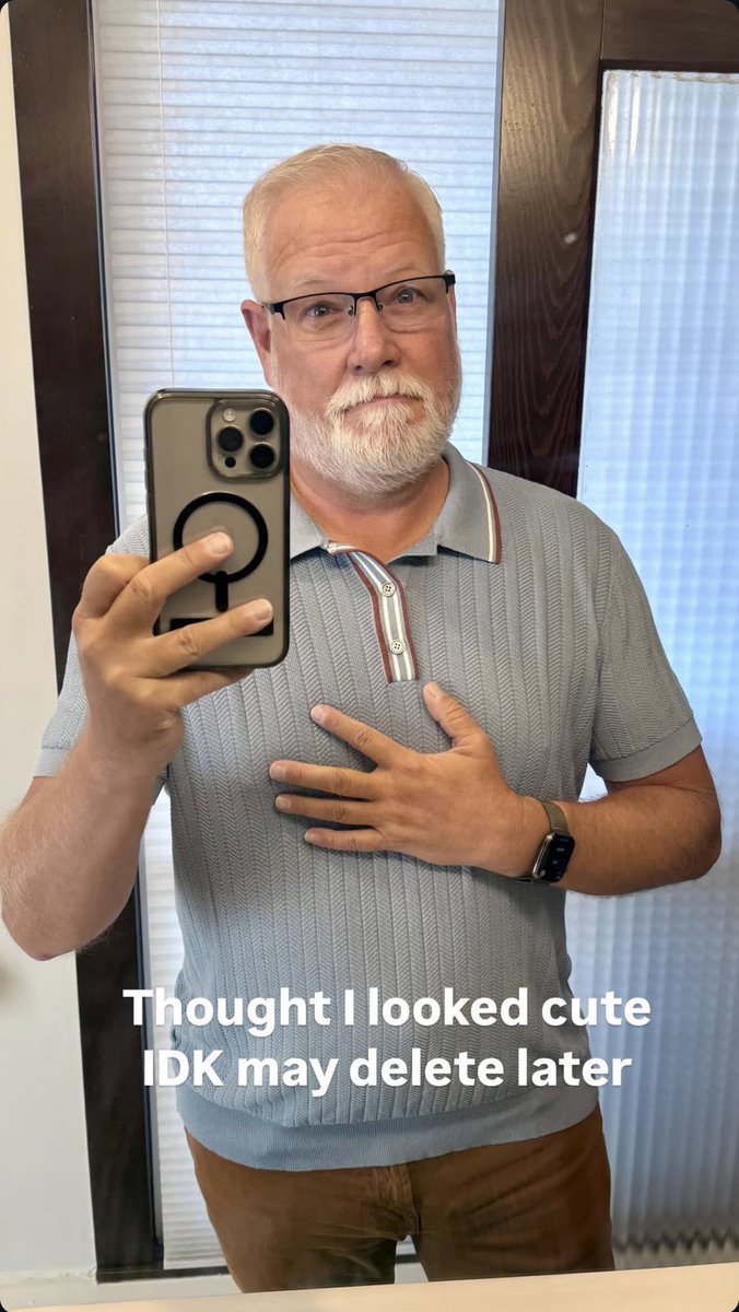 Henrich801's tweet photo. How do I look 👀😊 https://t.co/5wgedXPGvI