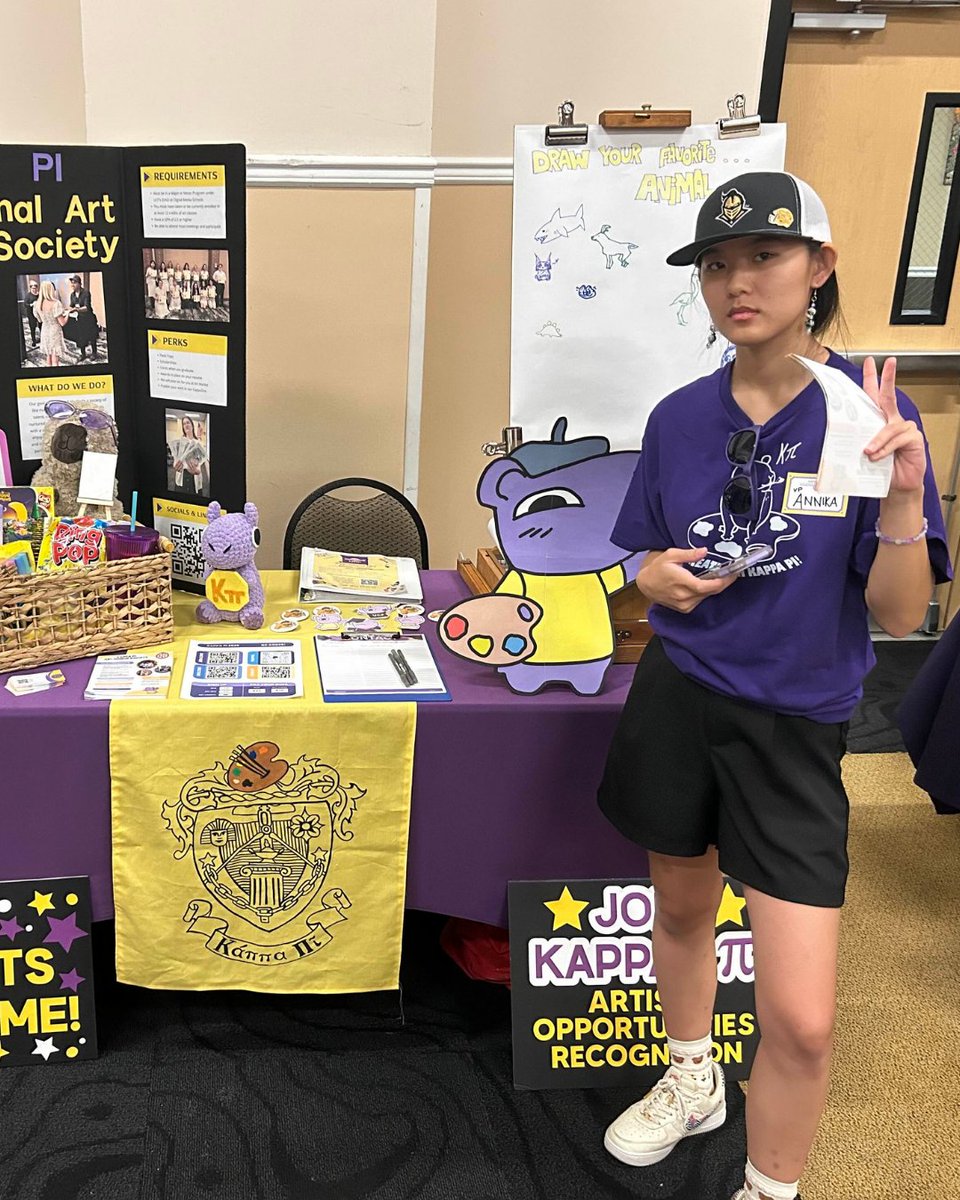 kappapiucf's tweet image. THANK YOU, EVERYONE WHO VISITED OUR TABLE !!!  😊💜 We can’t wait to meet more of you all in our upcoming meetings and events. Keep a lookout for more news coming soon 👀 #kappapi #artsatucf #kappapiucf #openingknight