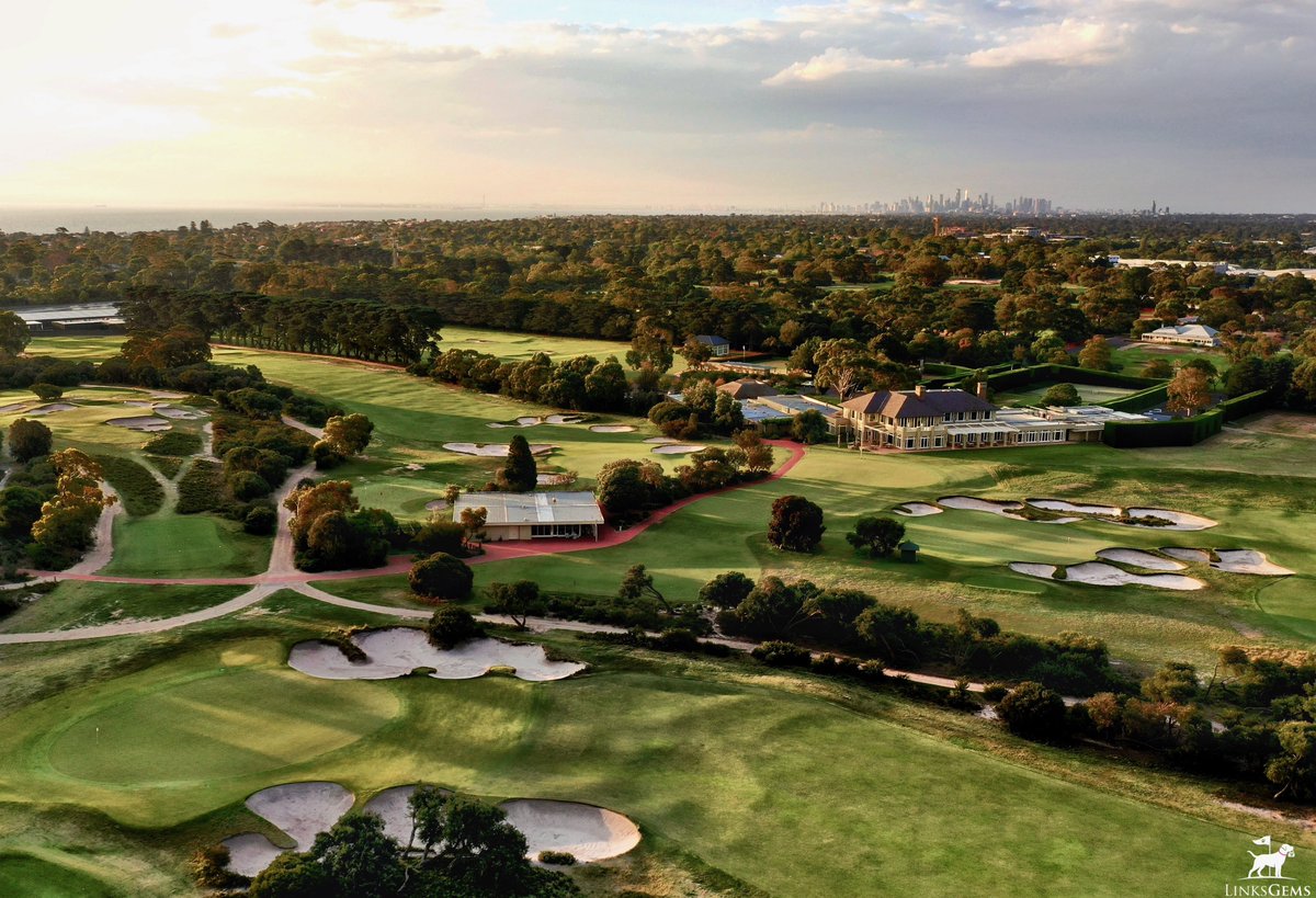 I can’t and won’t say that Royal Melbourne’s Composite Course is definitively better than every other golf course in the world.

But I can and will say that no golf course in the world is definitively better than the Composite Course at Royal Melbourne. 🇦🇺