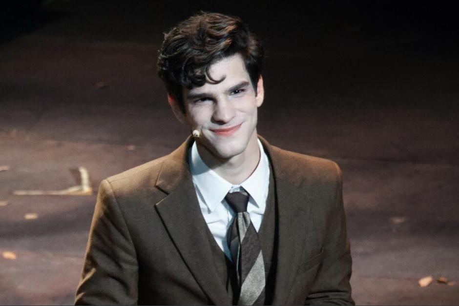 🎭Nelson Carreras y Anduaga brillan en su debut teatral en Shanghái

El joven artista suma un logro más a su trayectoria.

soy502.com/articulo/nelso…